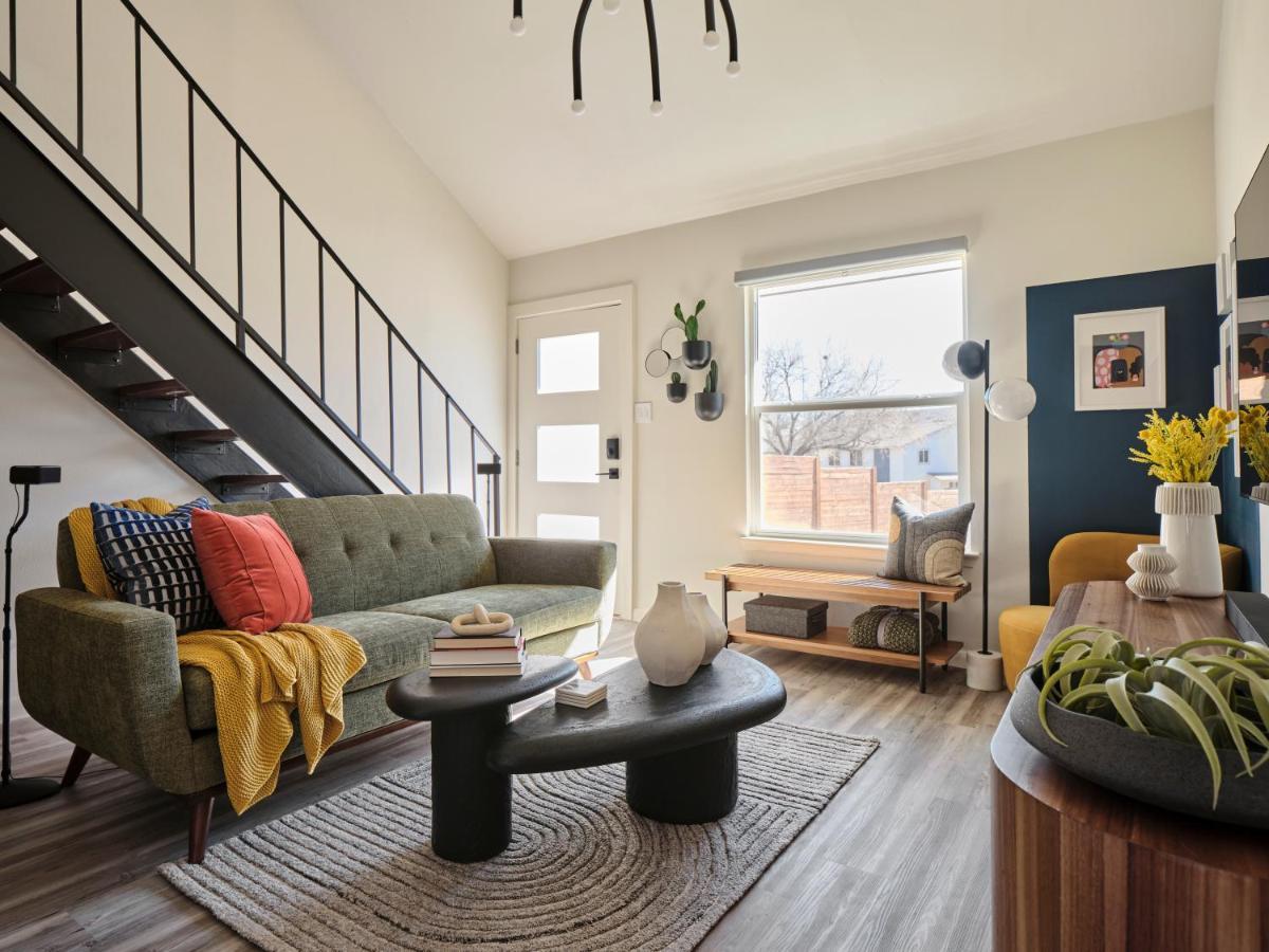 Apartament Midcentury Couples Designer Loft - Casa Tuya Austin Zewnętrze zdjęcie